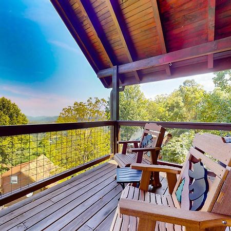 Little Black Bear Retreat Pigeon Forge Ngoại thất bức ảnh